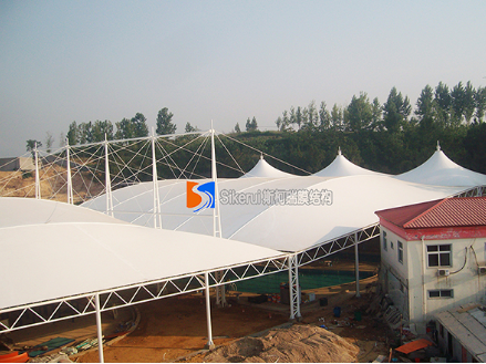 膜结构遮阳棚?有哪些特点？？？？